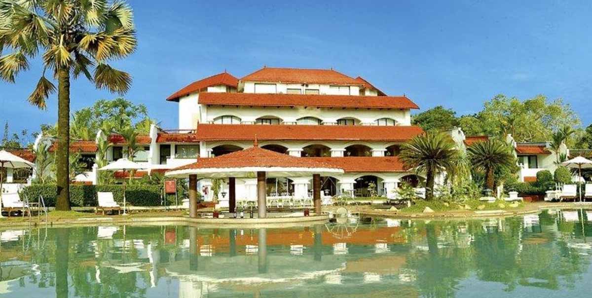 varkala taj garden retreat tour